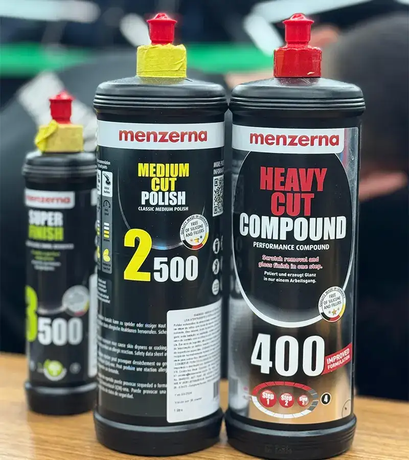 Compostos Menzerna Heavy Cut e Medium Cut usados no polimento de pintura em Brasília na 4Fast Detail